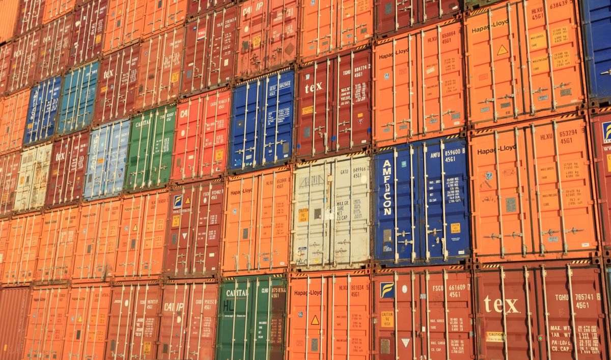 Gửi Lô Hàng Nhỏ (LCL) Đi Mỹ: Ghép Container Tiết Kiệm 40%