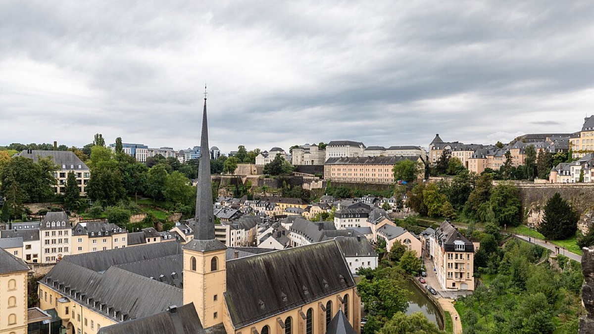 Gửi Hàng Đi Luxembourg (Luxembourg): Cẩm Nang Chi Tiết 2026