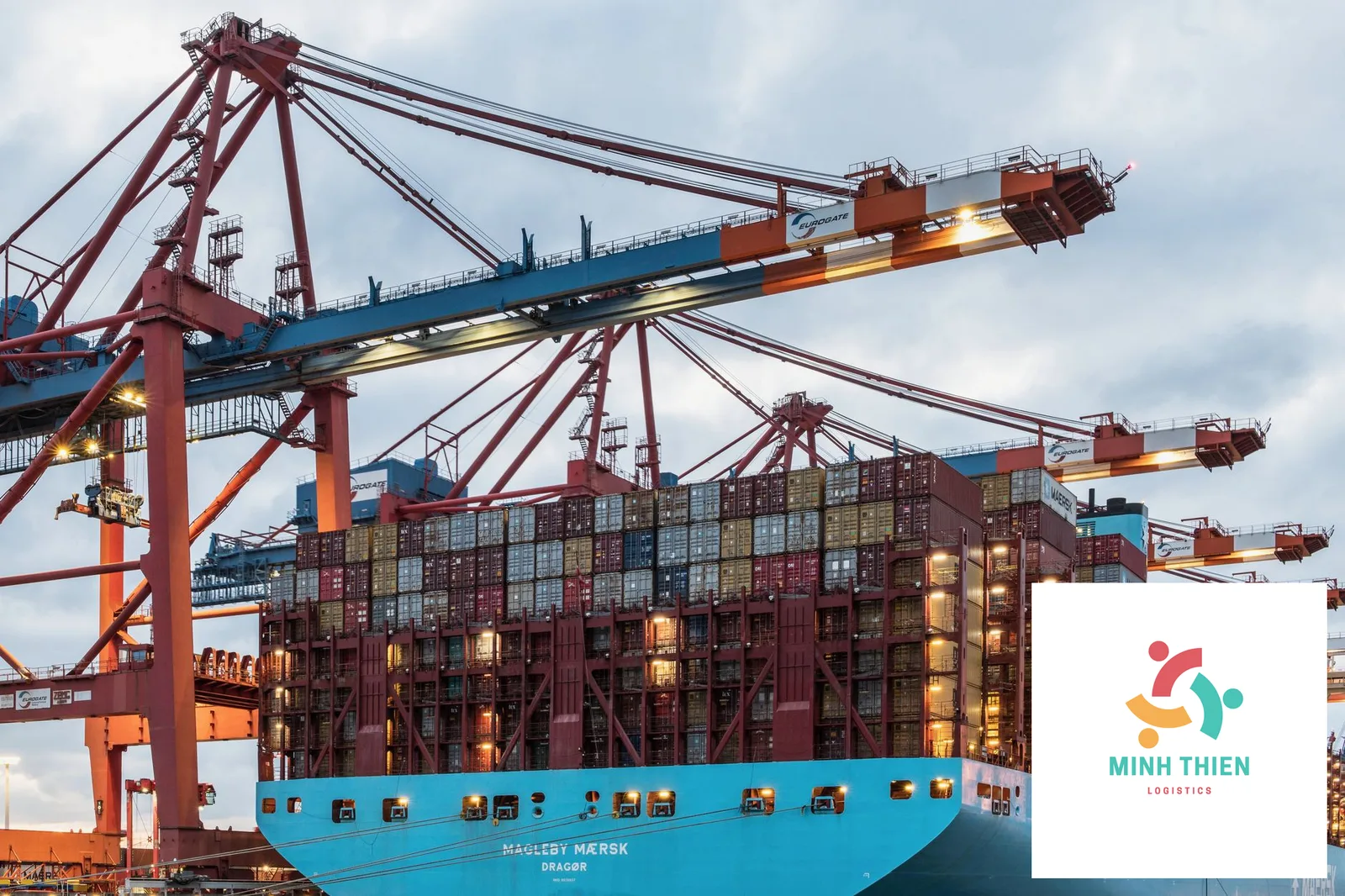 Gửi Mỹ Phẩm Đi Hàn Quốc: Thủ Tục Hải Quan Và Cách Đóng Chuẩn Bay