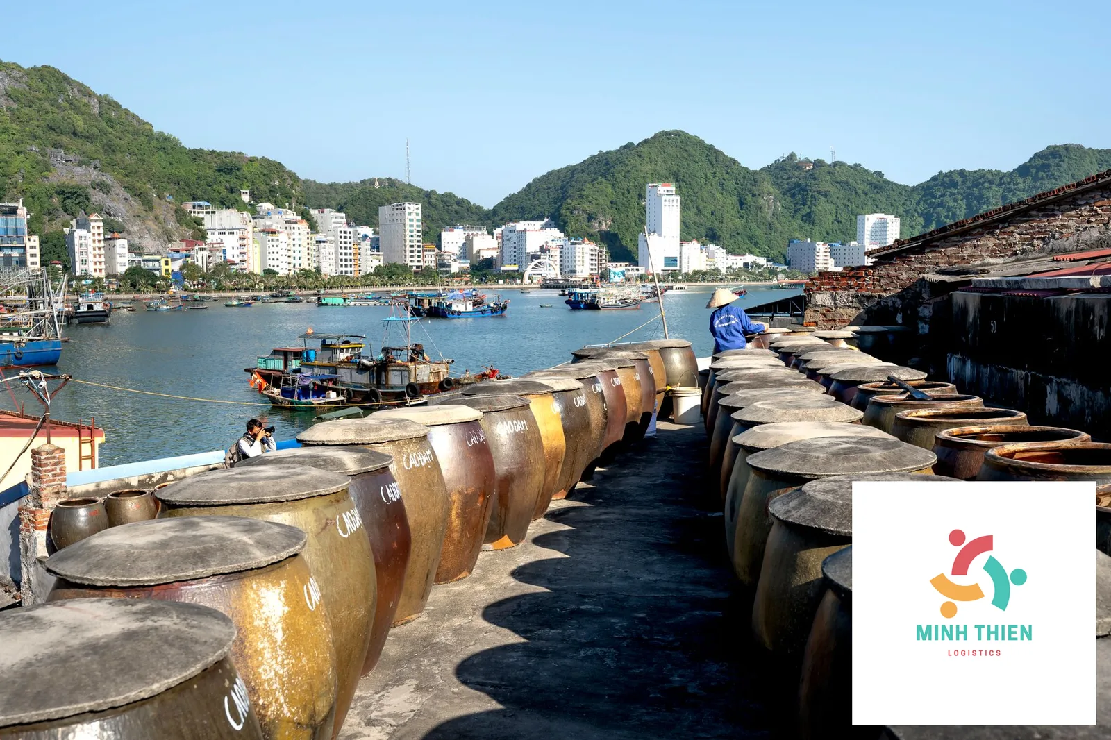 Gửi mắm đi Hàn Quốc: Thủ tục Hải quan & Đóng gói không mùi