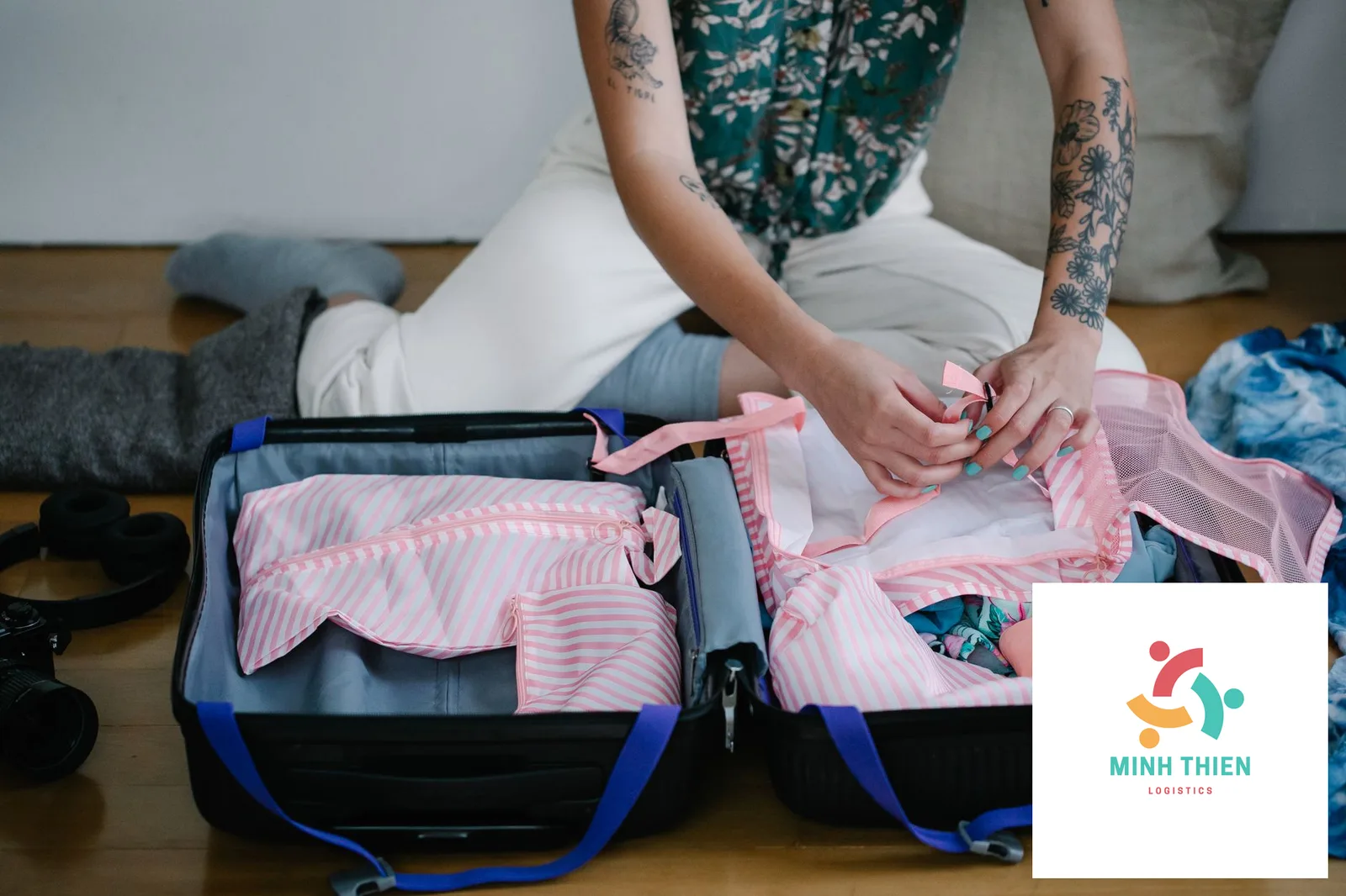 Gửi quần áo đi Úc: Thủ tục hải quan và cách đóng gói tiết kiệm