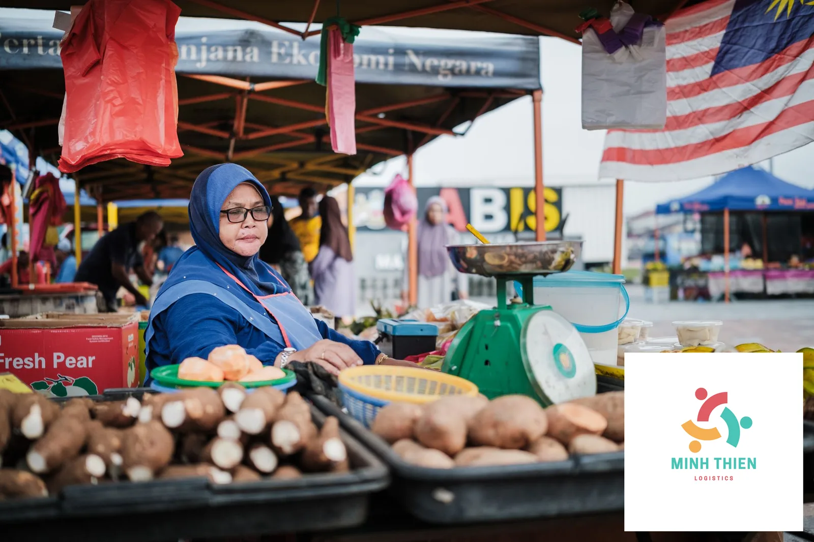 Gửi Trà Đi Malaysia: Thủ Tục Hải Quan, Thuế Và Quy Trình Đóng Gói