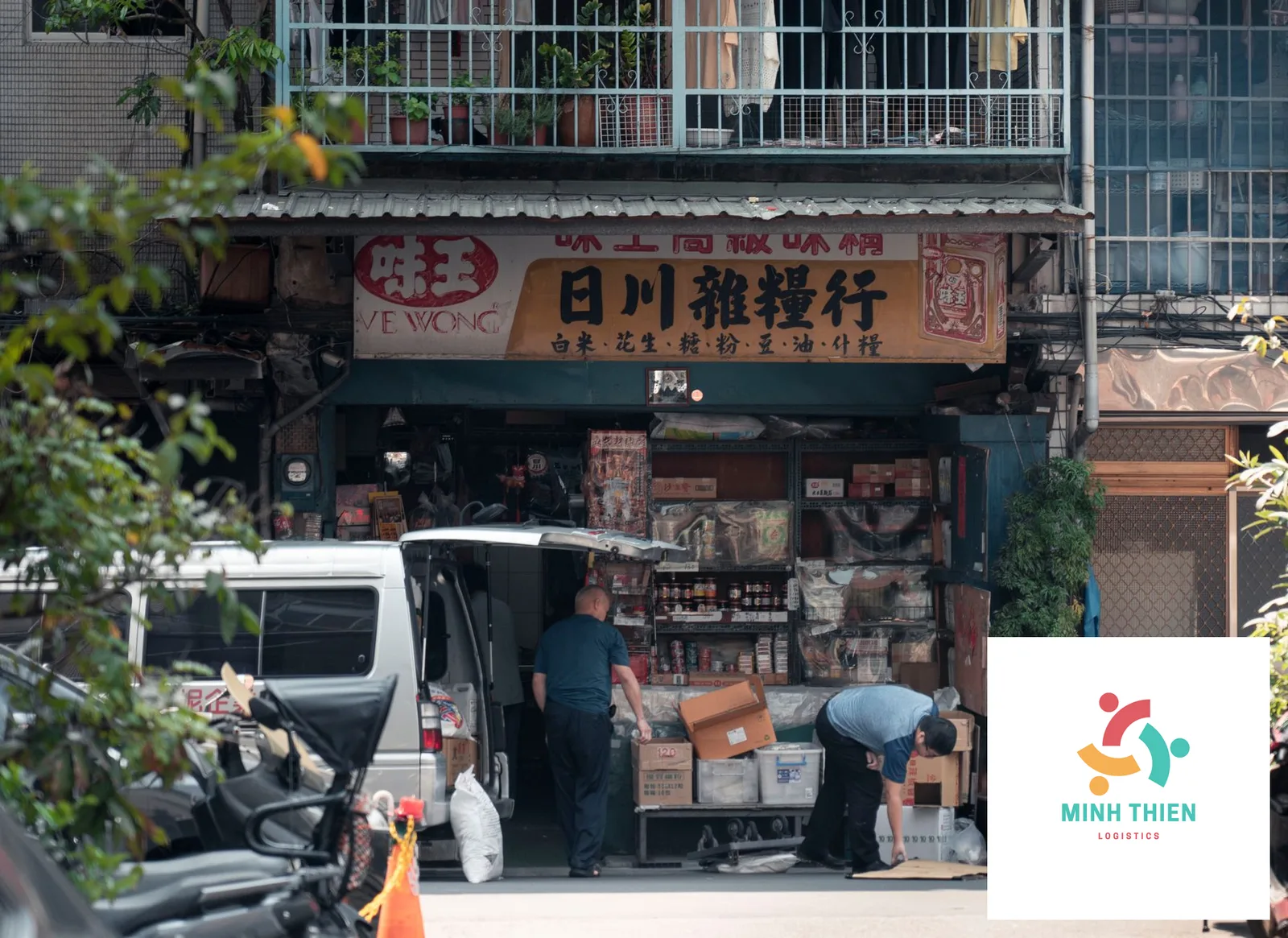 Gửi hàng xách tay đi Đài Loan: Thủ tục hải quan và bảng giá mới nhất